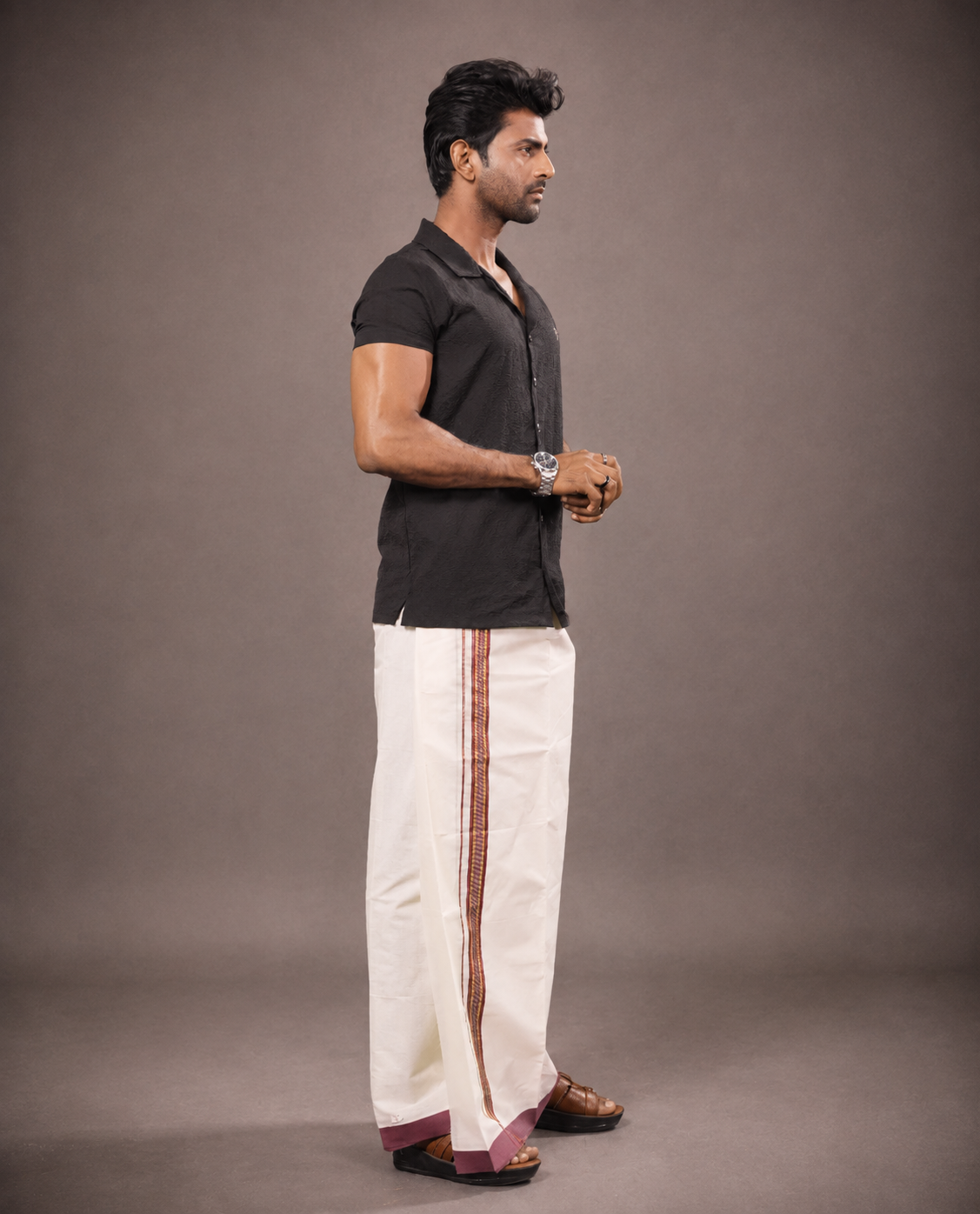Enteloom Fancy Double Mundu with Maroon And Gold Kara
